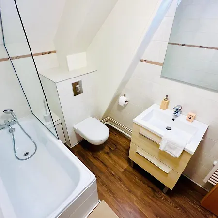 Parenthese Familiale 5 Pers Hyper Centre